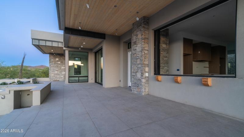 6642 E Old Camp Rd-14