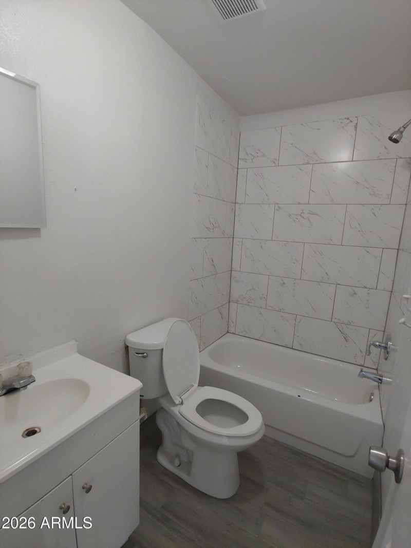 Unit 1 Bathroom 1