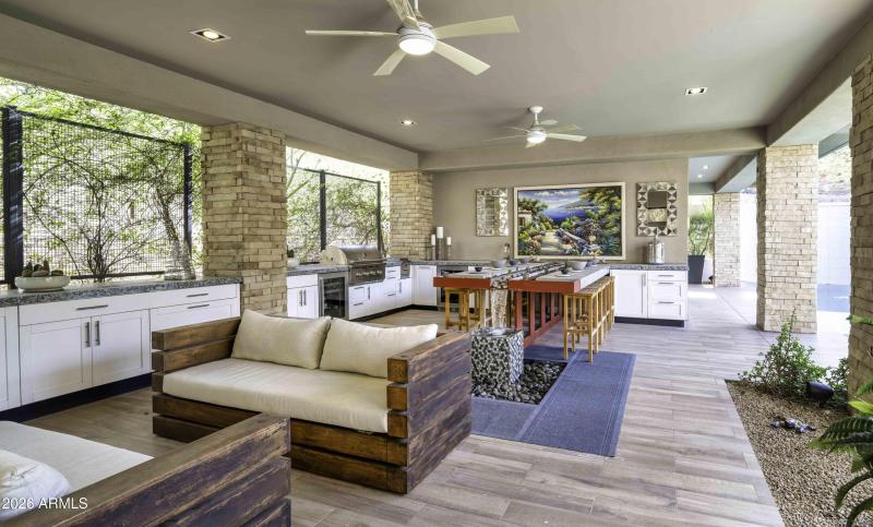 Outdoor Entertainment Area