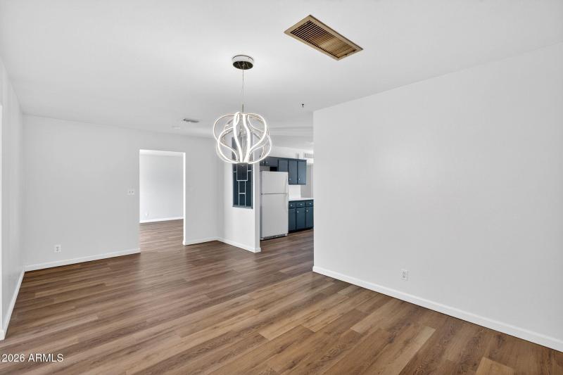 16-web-or-mls-013W Gardenia Ave