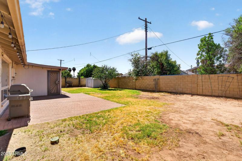 39-web-or-mls-039W Gardenia Ave