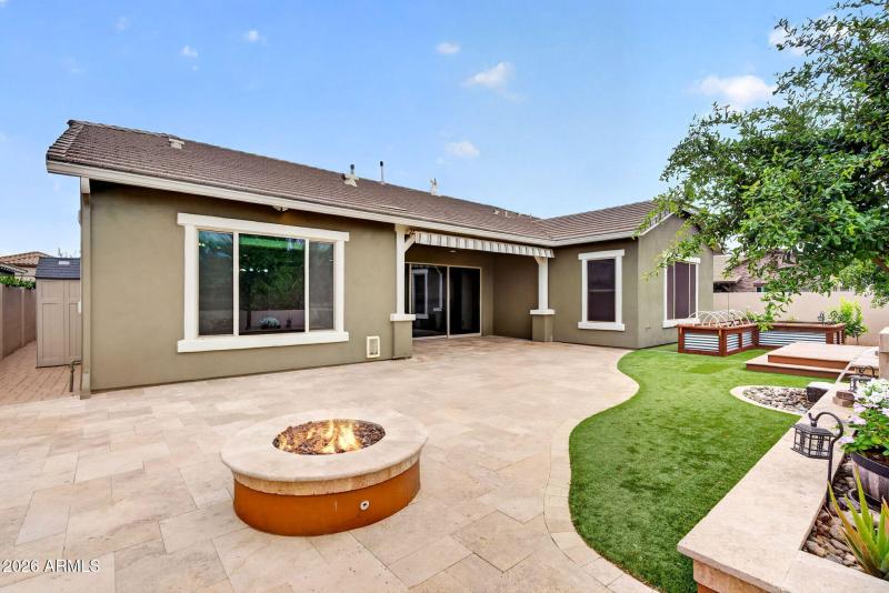 Backyard with Entertainer’s Space