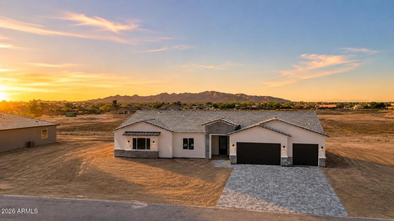 Beloat & Dean- Lot 2 -