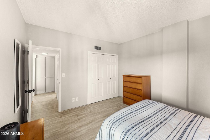 16-805 N 4th Ave 609-DSC00012-HDR