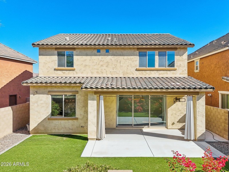 43-web-or-mls-N 89th Ln-043