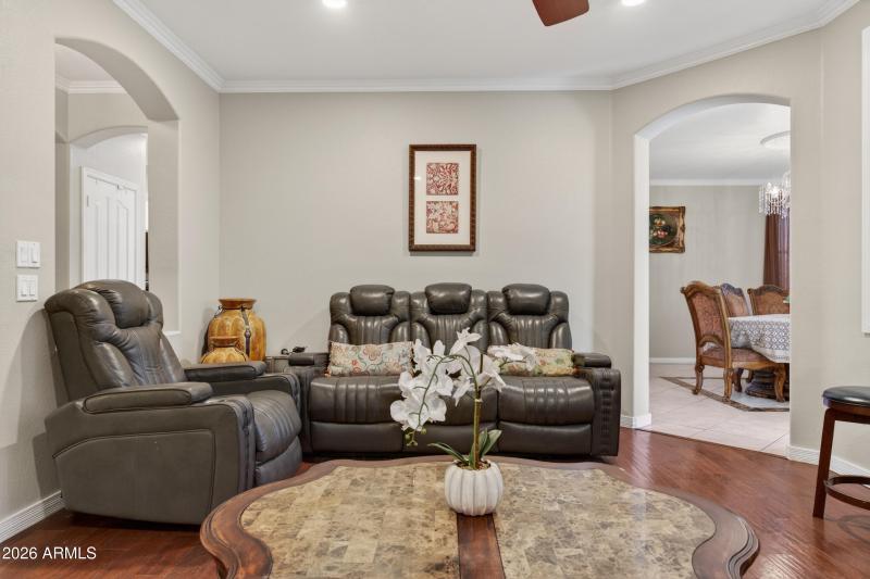 8629 W JENAN DR