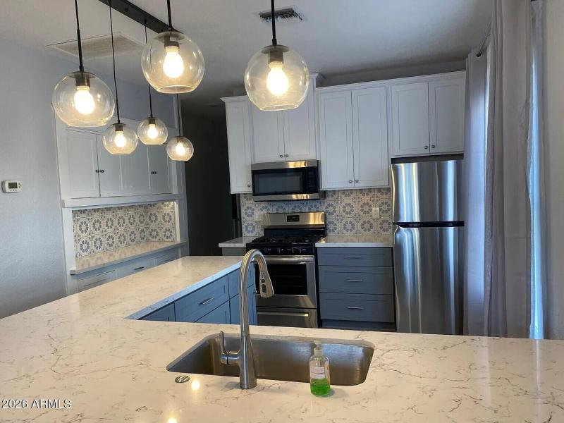 1331 Kitchen