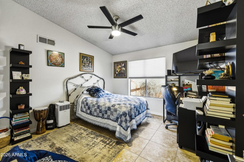 10020 S 46th Pl-204