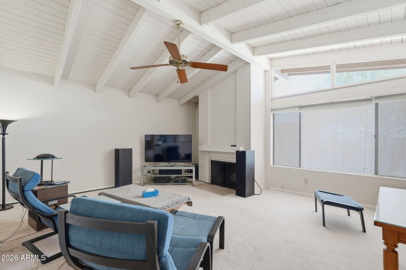 012_Family Room 2