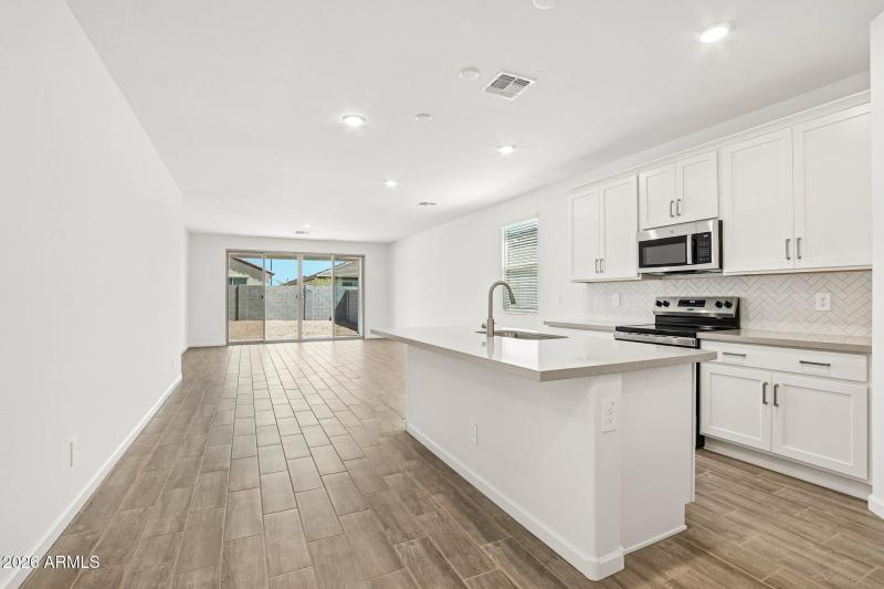 9-web-or-mls-Avenida del Sol W-S2005-009