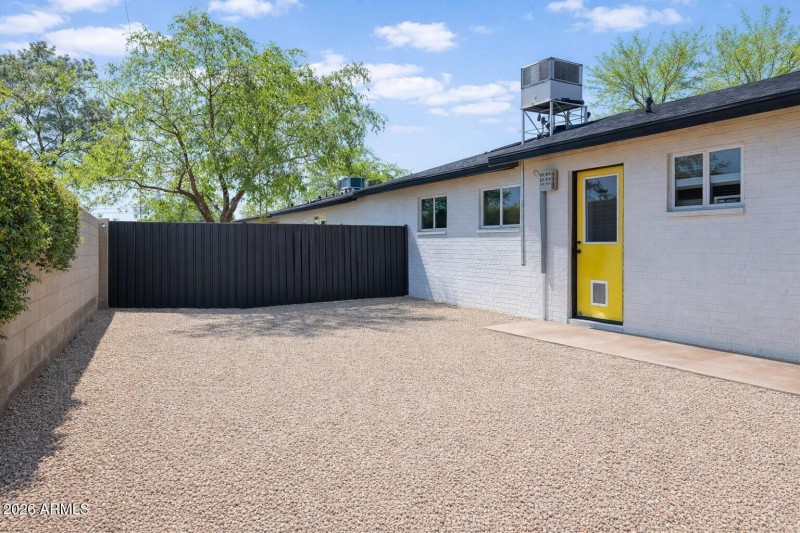 19-custom-4324 N 13th Pl-19 EDIT