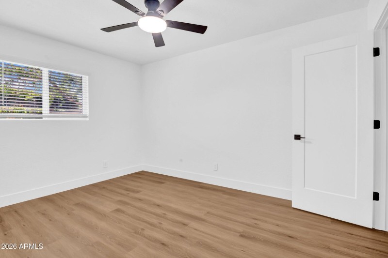 15-custom-4324 N 13th Pl-15