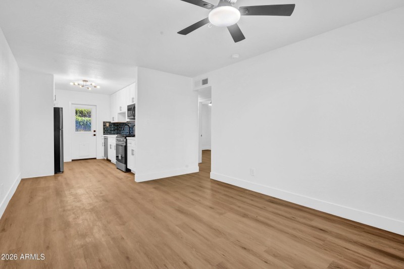 9-custom-4324 N 13th Pl-9