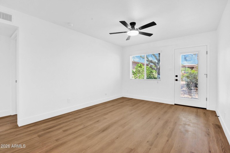 8-custom-4324 N 13th Pl-8