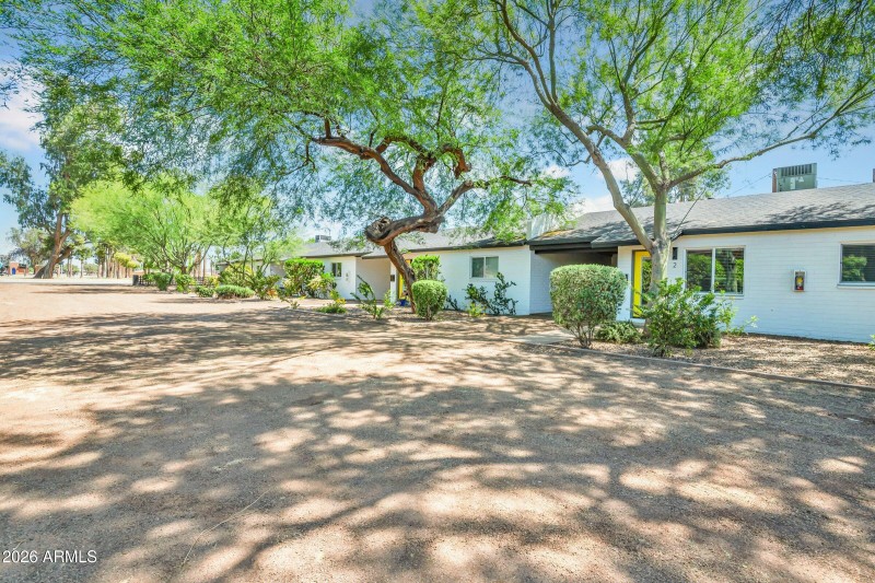 5-custom-4324 N 13th Pl-5