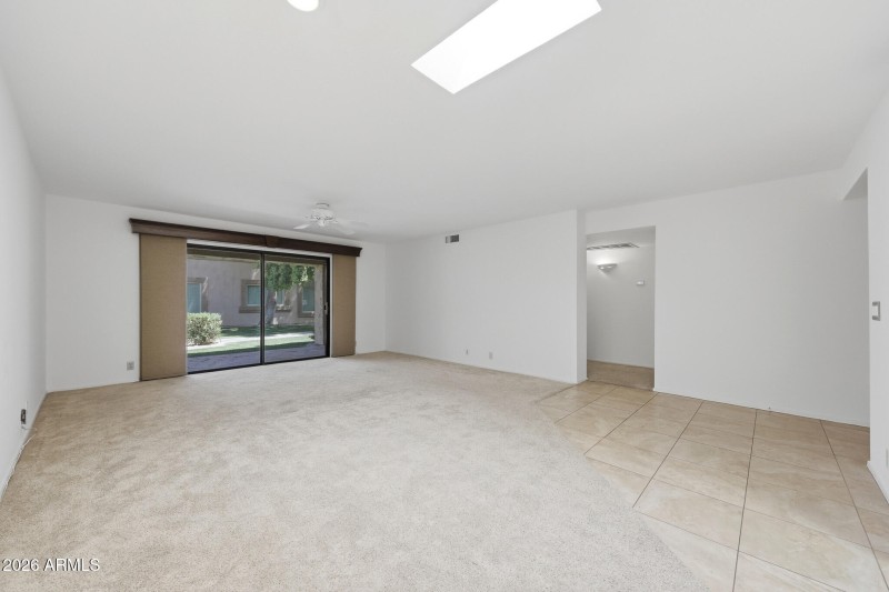 B (4)