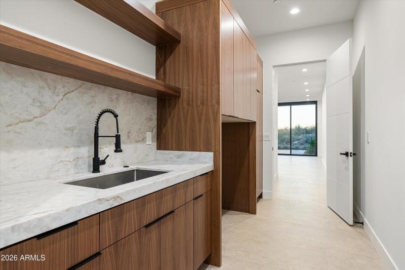 036_ Butlers Pantry