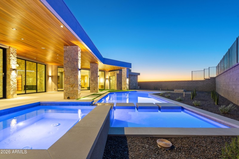 003_Twilight Pool