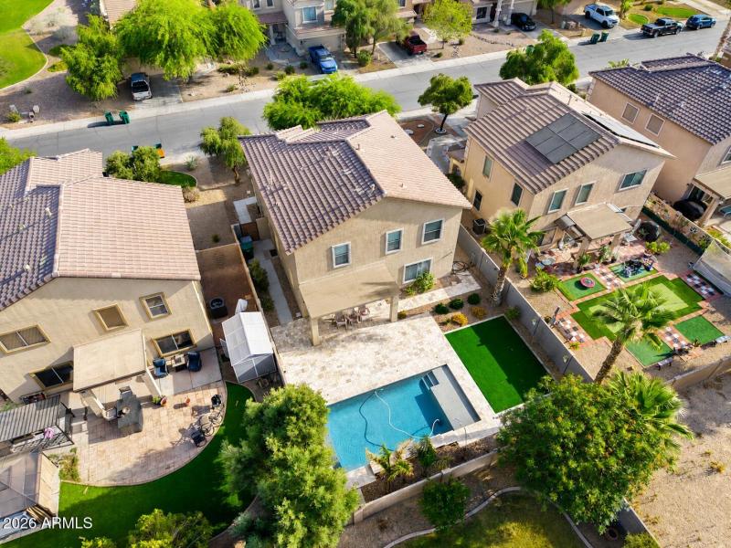 18_backyard_pool_angle_4