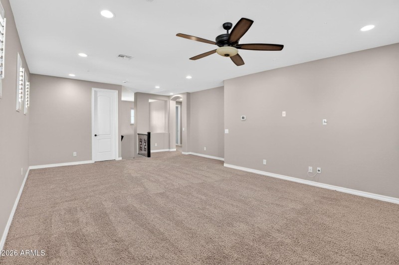 24-web-or-mls-062E Bellerive Pl