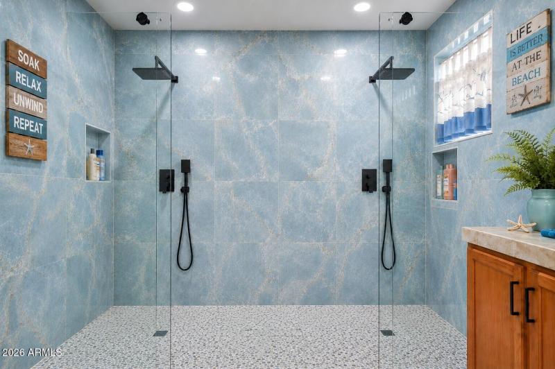 Master Bathroom Shower. FINAL.1