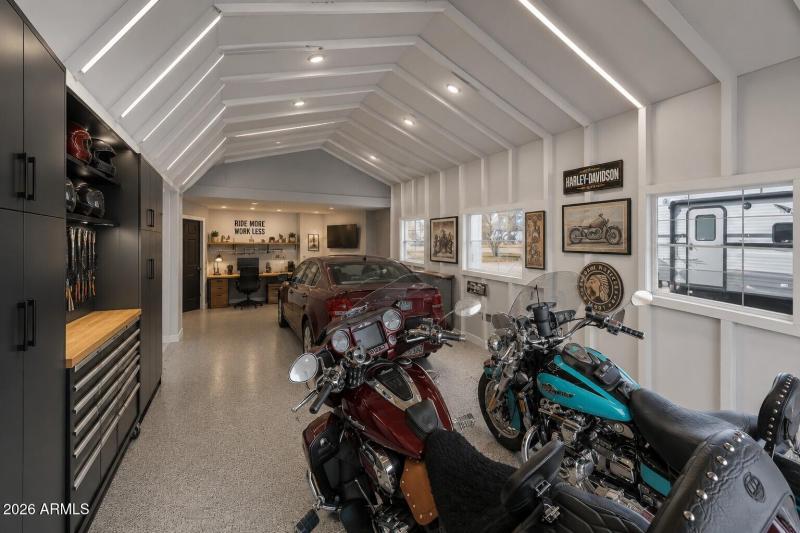 Virtual Garage with Office - Final