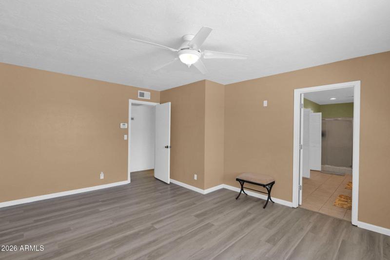 3-web-or-mls-P1681357