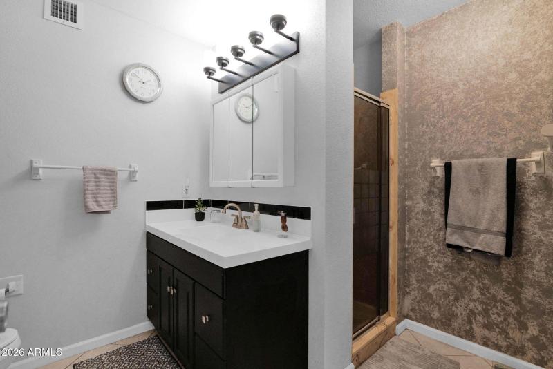 4-web-or-mls-P1647589
