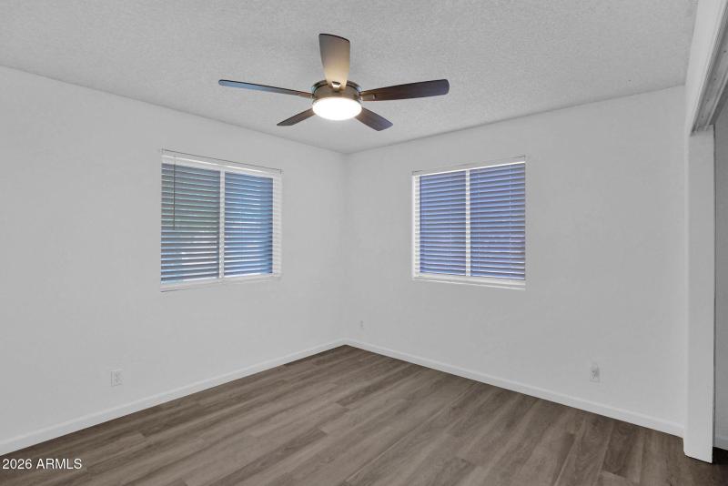 11-web-or-mls-P1681366
