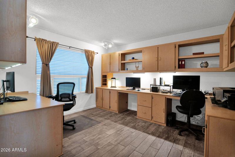 29-web-or-mls-P1681400