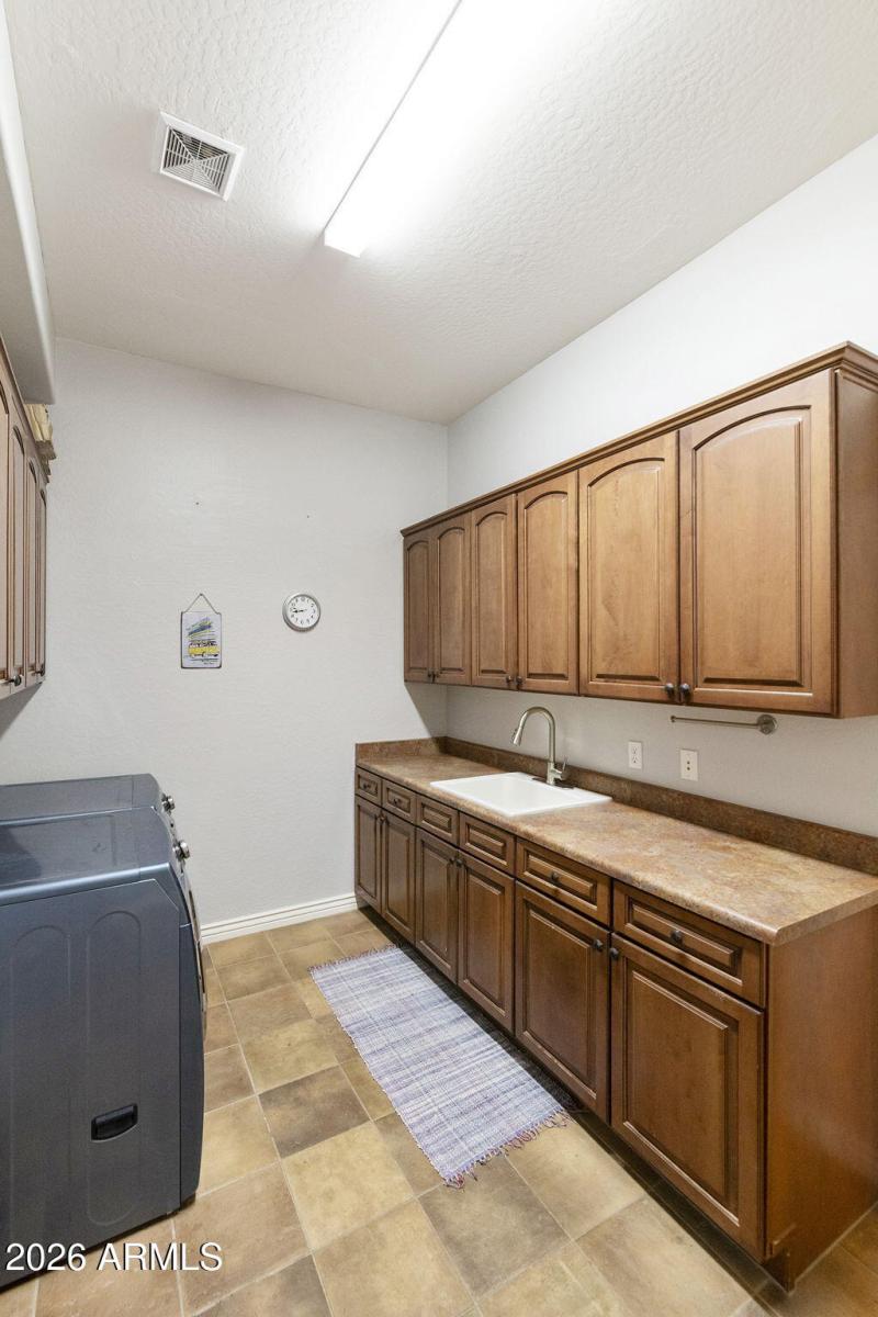 29-web-or-mls-DLB_9393