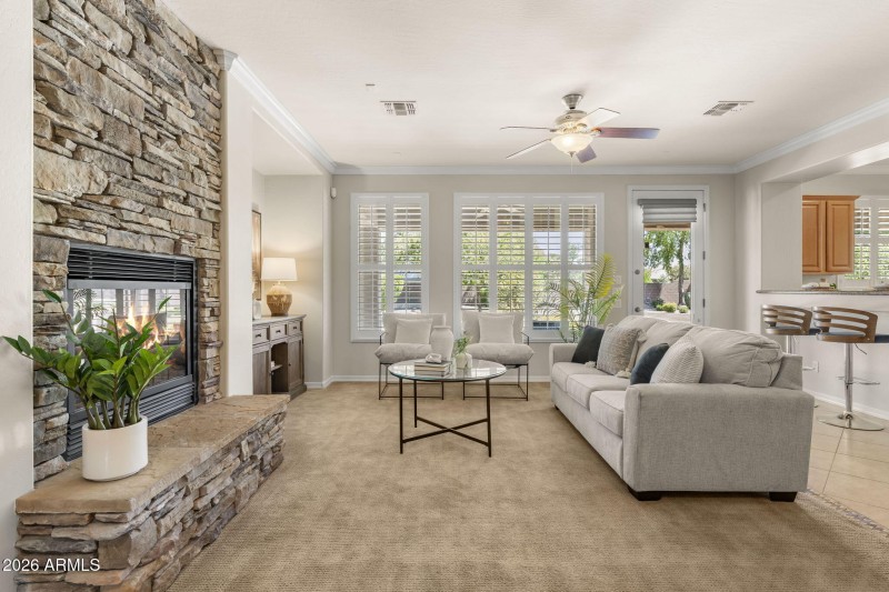 20-web-or-mls-4138-e-lafayette-ave