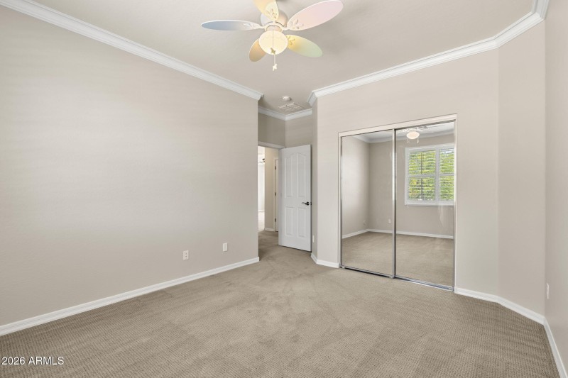 49-web-or-mls-4138-e-lafayette-ave