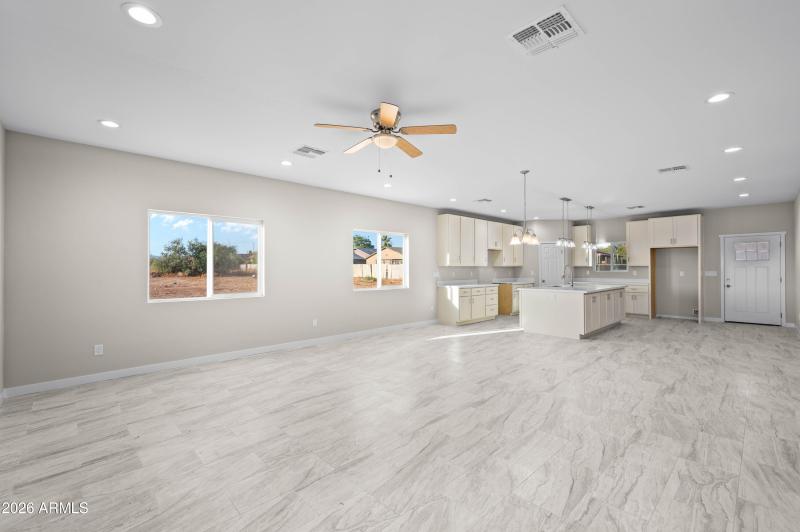 21820 W White Pine Drive Wittmann AZ 853