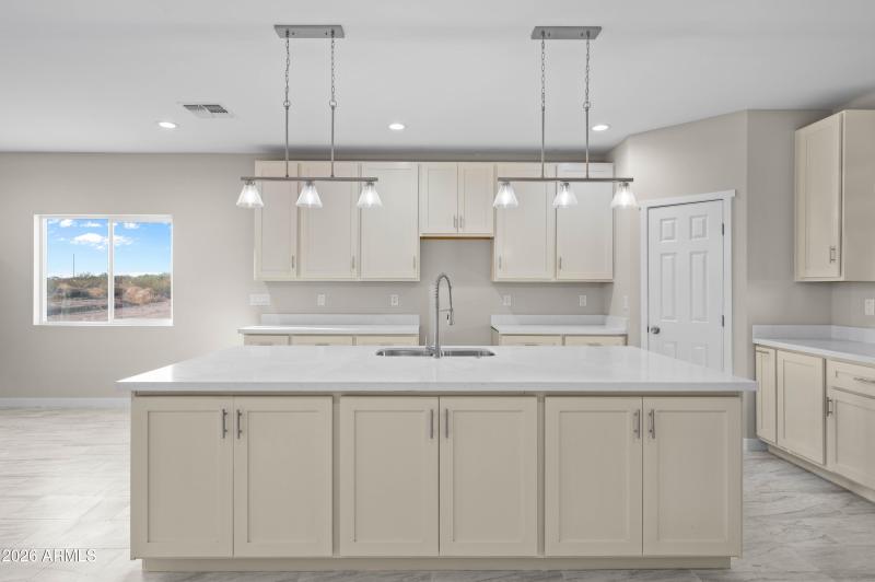 21820 W White Pine Drive Wittmann AZ 853
