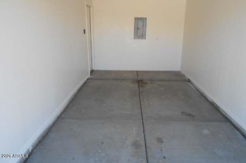 Garage 1