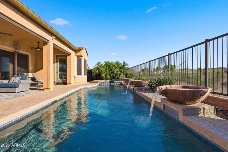SOOTHING WATER FEATURES