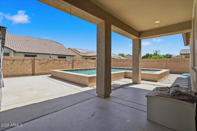 42-3038 W Lynne Ln_RedHogMedia
