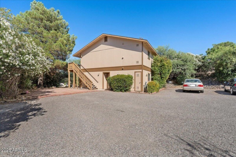 09-Front of House