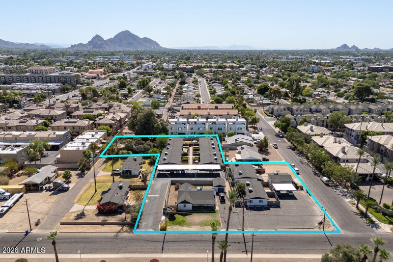 25_Aerial_Property-Line_02