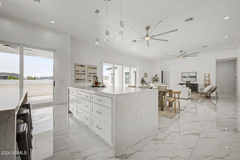 kitchen/great room