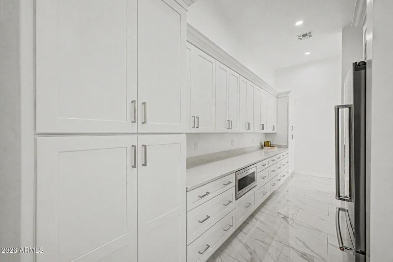Prep kitchen