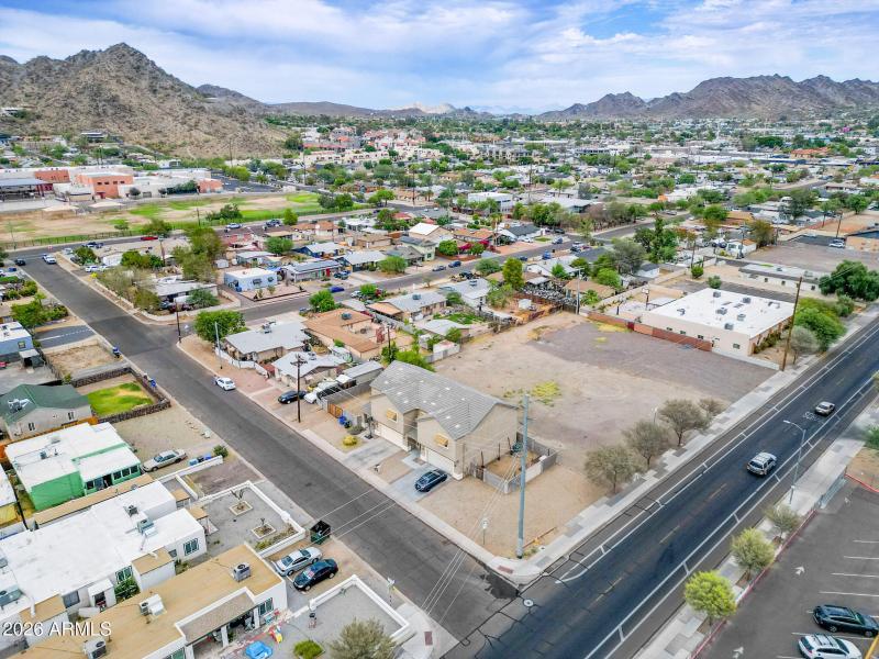 9-web-or-mls-204 E Hatcher Rd-9