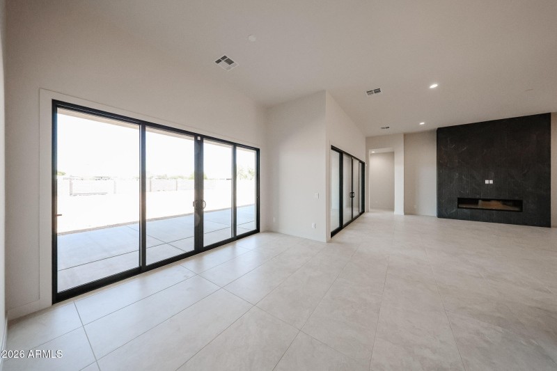 CC5 18 C Great Room 4