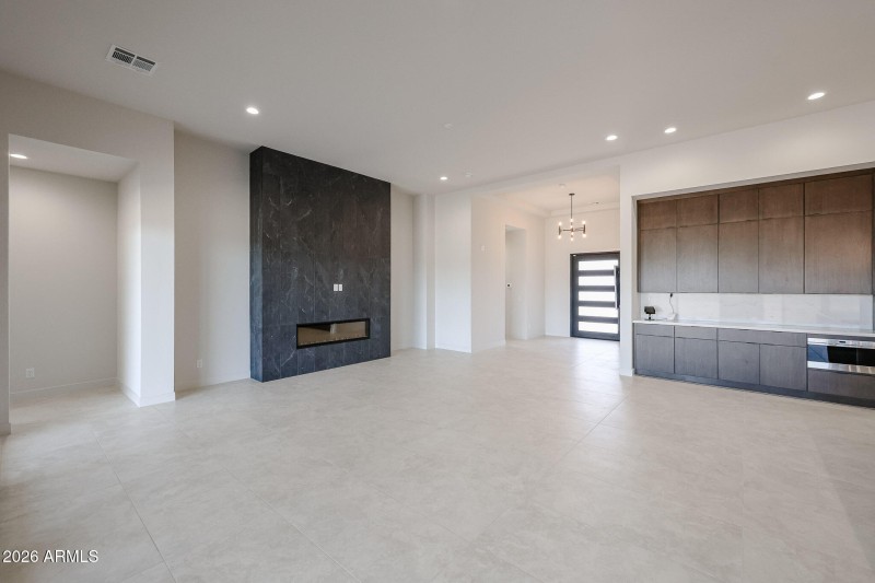 CC5 22 C Fireplace 2
