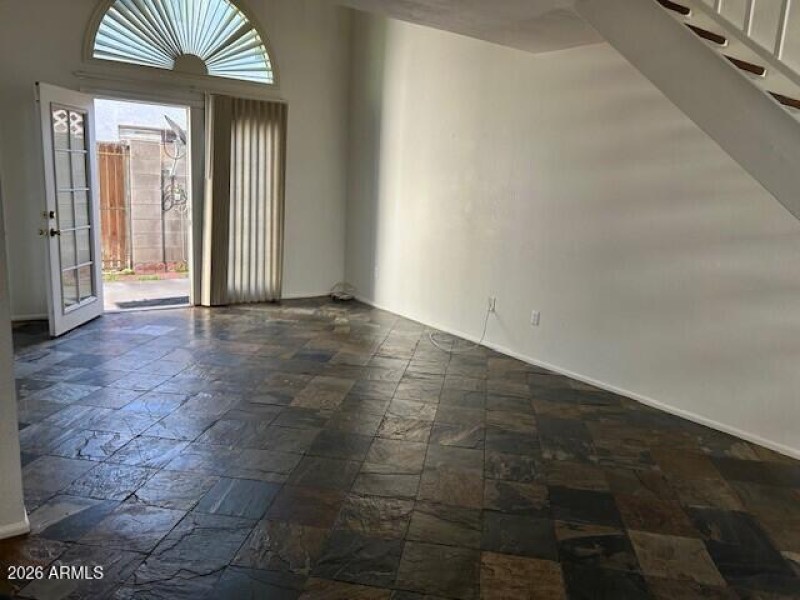 Living Rm to Back Patio
