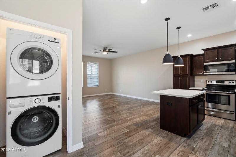 28-Laundry Area