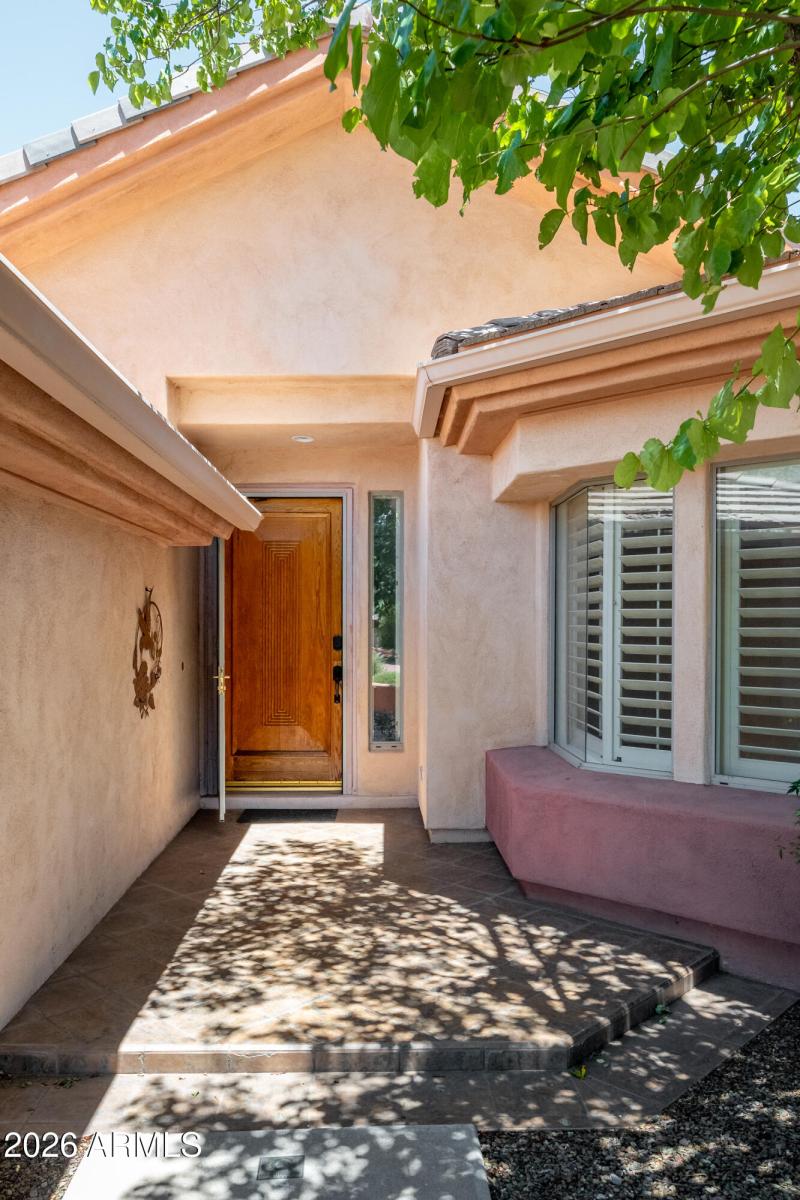 225 E Bighorn Court