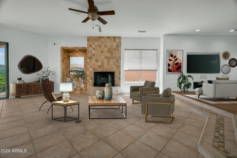 225 E Bighorn Court