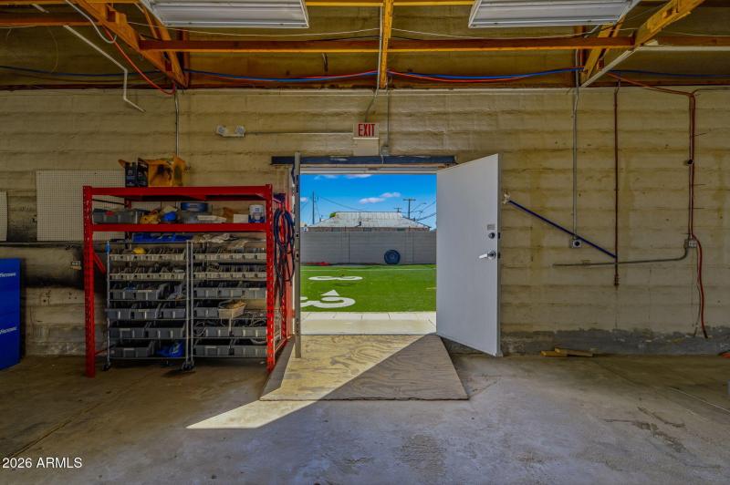 52-web-or-mls-139 W 1st St Casa Grande-5